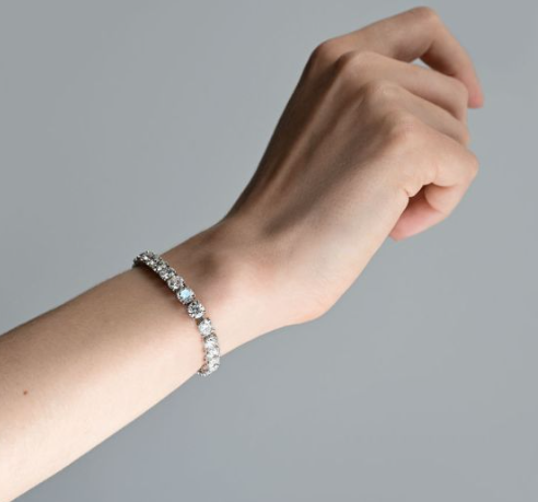 Avi & Co. Fancy Round Cut Diamond Line Bracelet